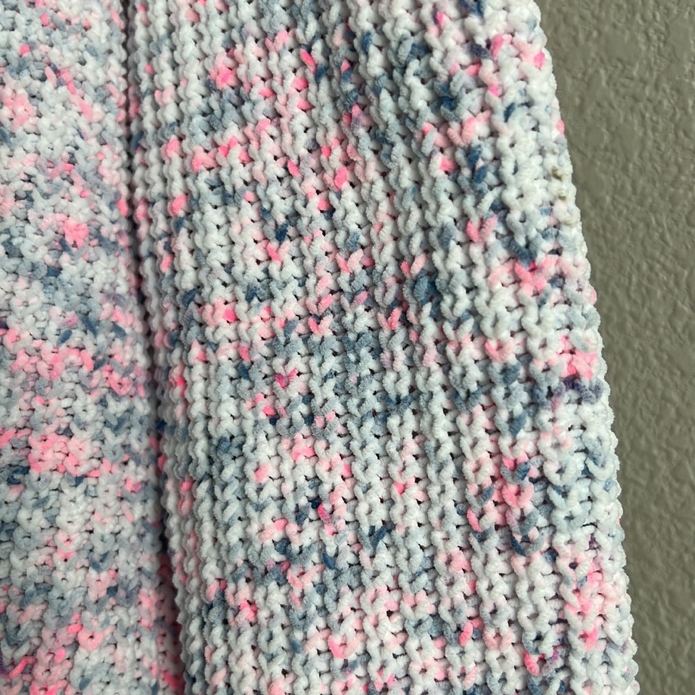 Express sweater - Picture 3 of 4